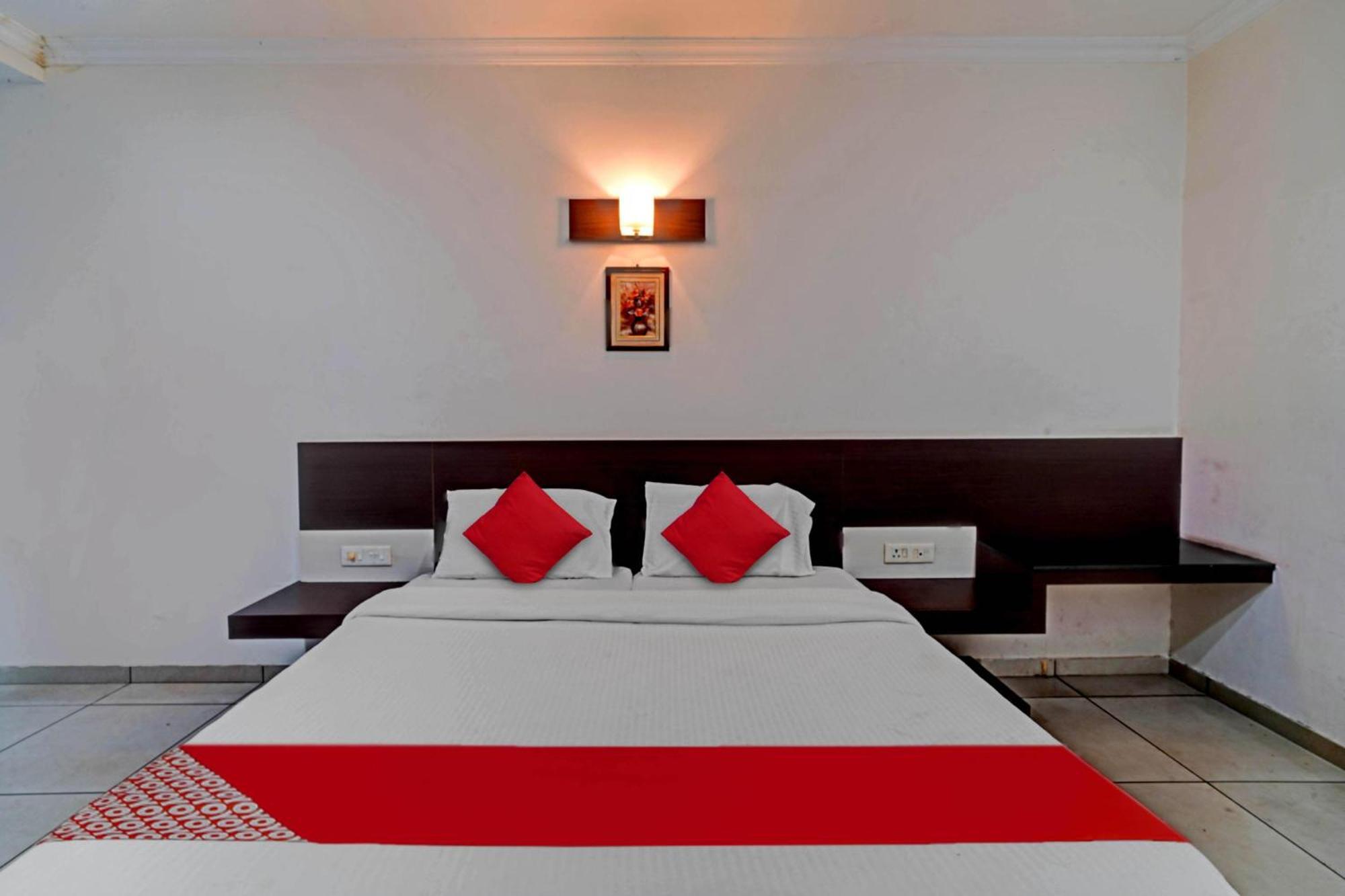 Hotel O Jk Inn Tiruppur Ngoại thất bức ảnh