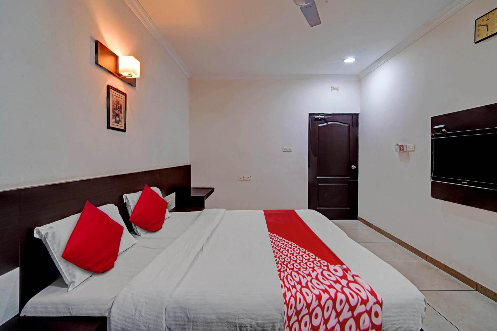 Hotel O Jk Inn Tiruppur Ngoại thất bức ảnh